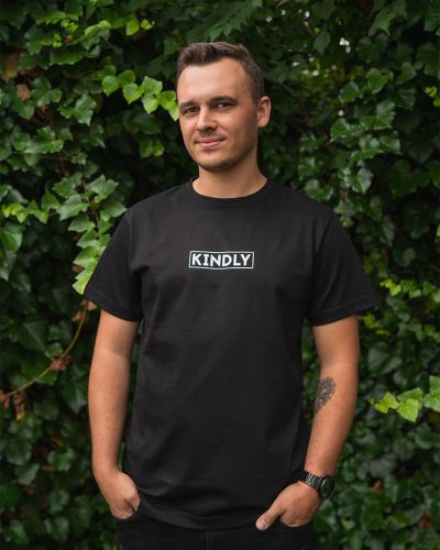 T-Shirt KINDLY Czarny